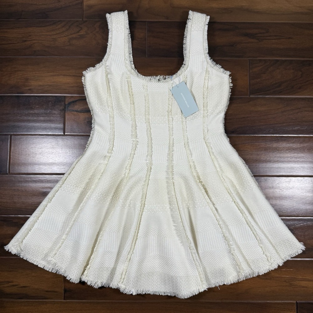 Antonio Melani Women's Size 10 Ivory Sleeveless Tweed Jemma Fit N Flare Dress